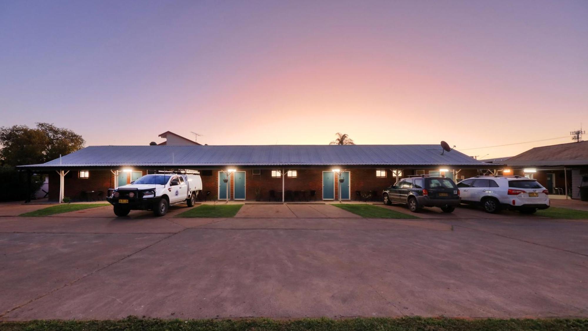 The Major Mitchell Motel Bourke Exteriér fotografie